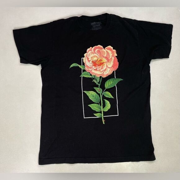 Shawn Mendes The Tour Flower Logo Graphic T-shirt Women Medium Black Music - Picture 1 of 5